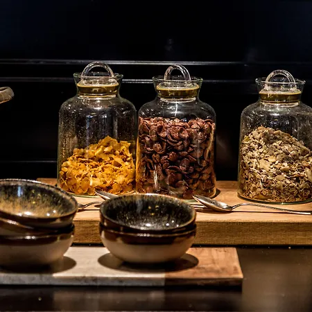 Ambassador Bosten Eupen