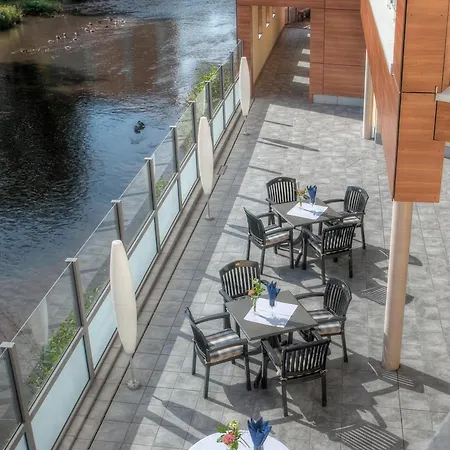 Ambassador Bosten Hotel