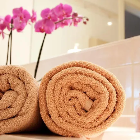 Hotel Ambassador Bosten 4*